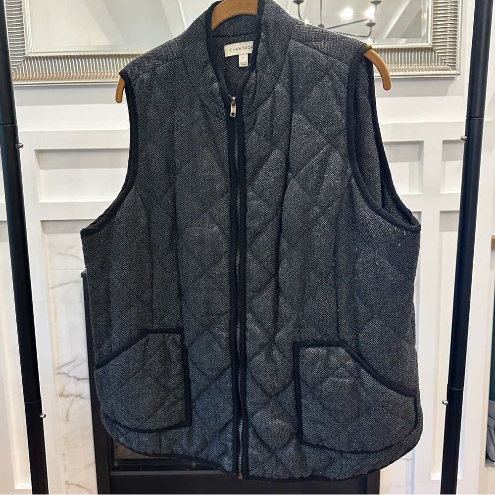 41 Hawthorn Gray Quilted Vest